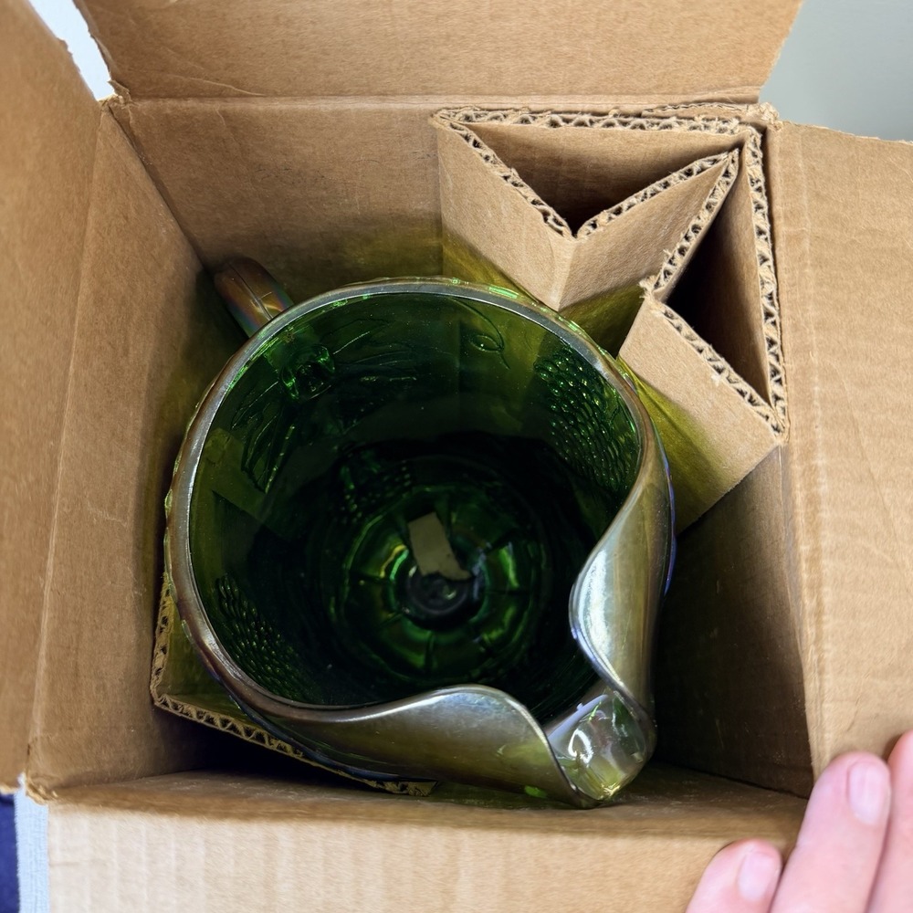 Vtg Indiana Glass Harvest Grape Carnival Glass Iridescent Green Water Pitcher - Picture 6 of 12